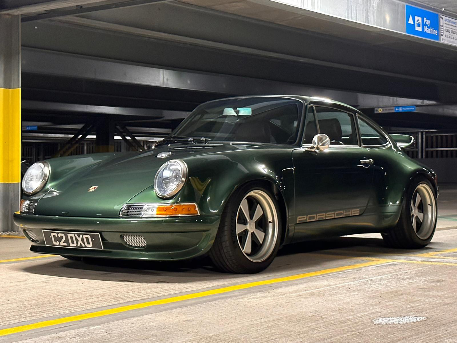 パトリック MP: 31K-Mile 1997 Porsche 993 Carrera 4S Zenith Blue